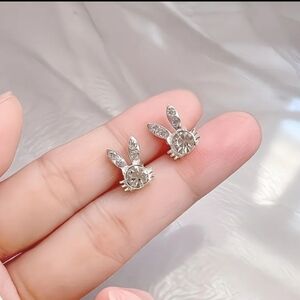 ♥️E🐰 Individually $10 Or Bundle 5/$20 Easter Silver Bunny Stud Earrings 🩶